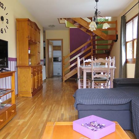 Apartaments El Ribal Valencia D'Aneu Extérieur photo