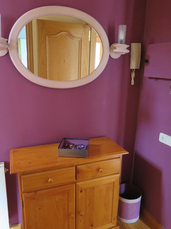 Apartaments El Ribal Valencia D'Aneu Extérieur photo